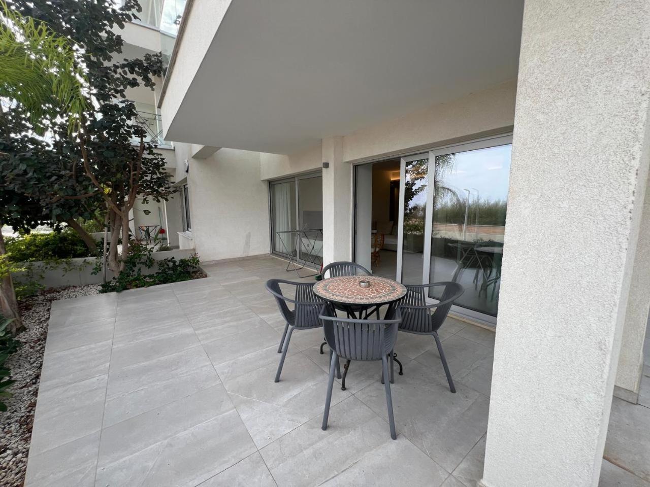 Emerald Suites Protaras Exterior foto